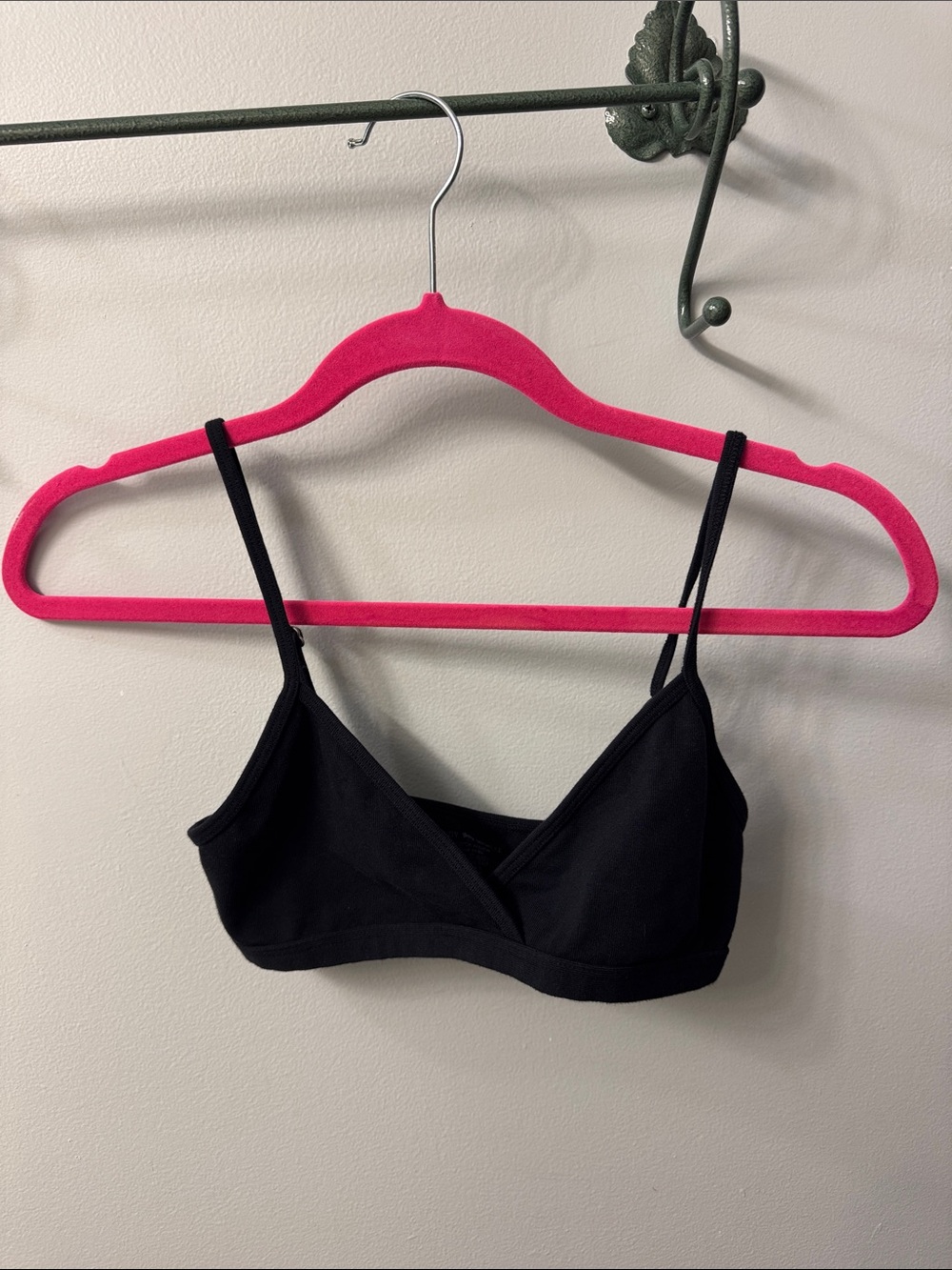 Brandy Melville Black Wireless Bralette